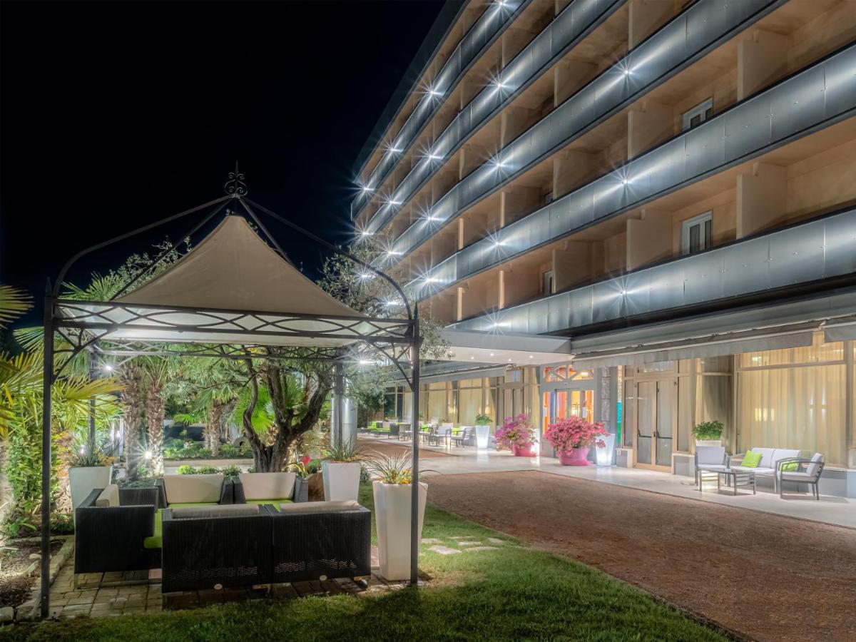 Hotel Terme Cristoforo Abano Terme Exterior foto