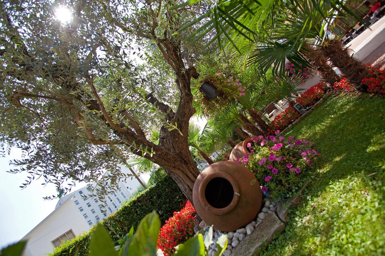 Hotel Terme Cristoforo Abano Terme Exterior foto